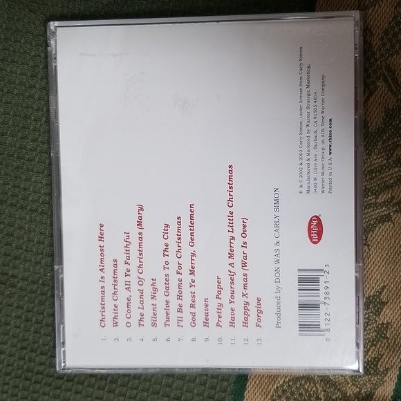 🎄CARLY SIMON CHRISTMAS CD - Picture 3 of 7